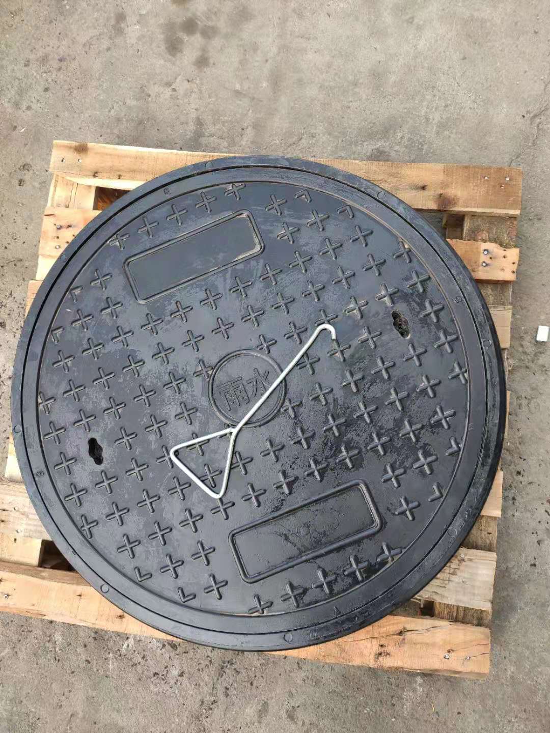  SMC樹脂井蓋為什么會(huì)迅速占領(lǐng)市場